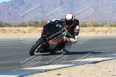 media/Jan-08-2022-SoCal Trackdays (Sat) [[1ec2777125]]/Turn 6 Inside (1pm)/